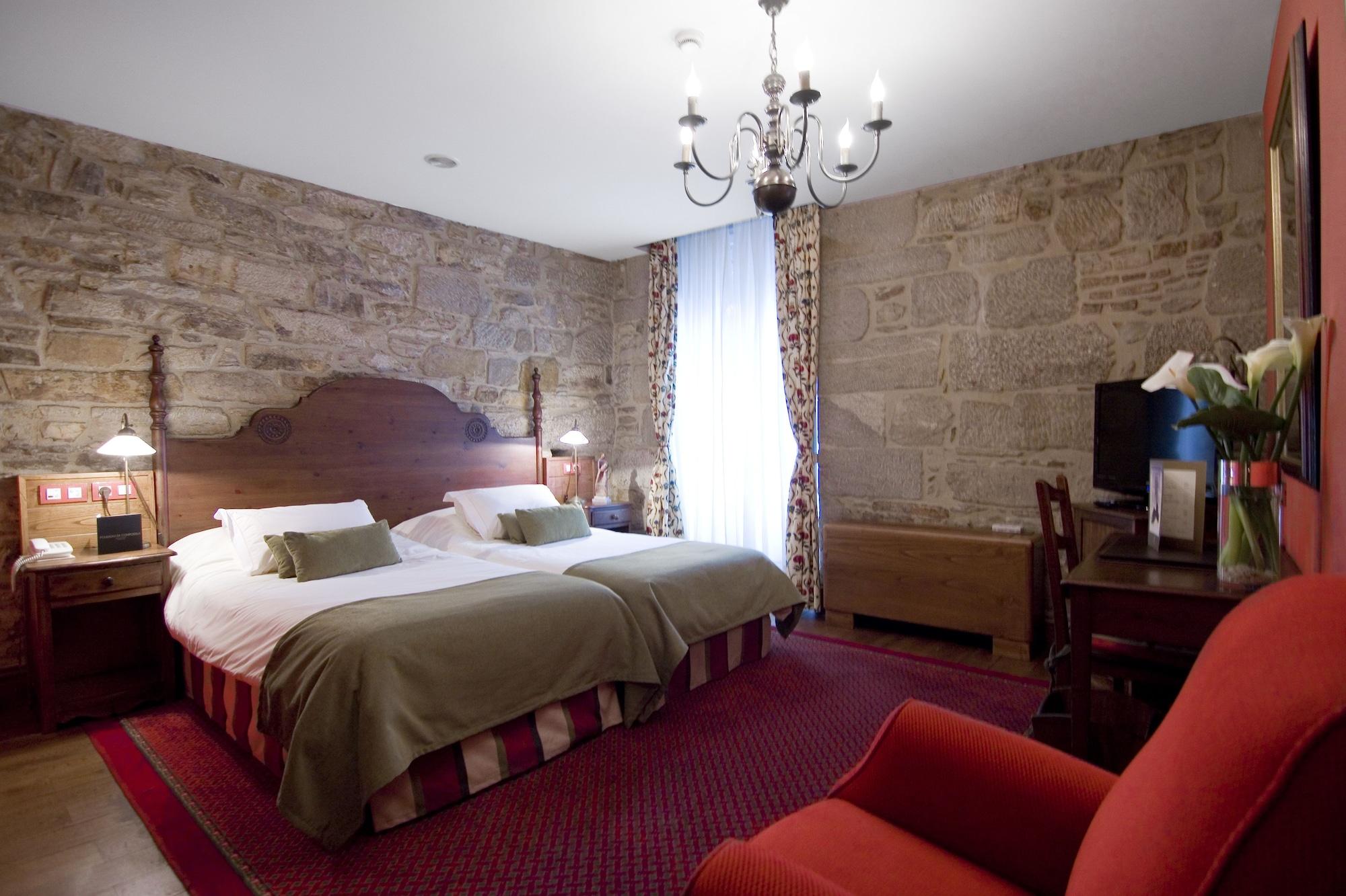 Hotel Virxe Da Cerca By Pousadas De Compostela Santiago de Compostela Zewnętrze zdjęcie